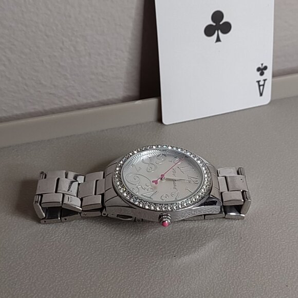 Untested Very Pretty Betsey Johnson Silver Tone And Pink Watch - Picture 4 of 10